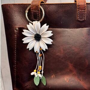 White Daisy Purse Charm Genuine Leather Summer White Flower Bag Charm NEW!